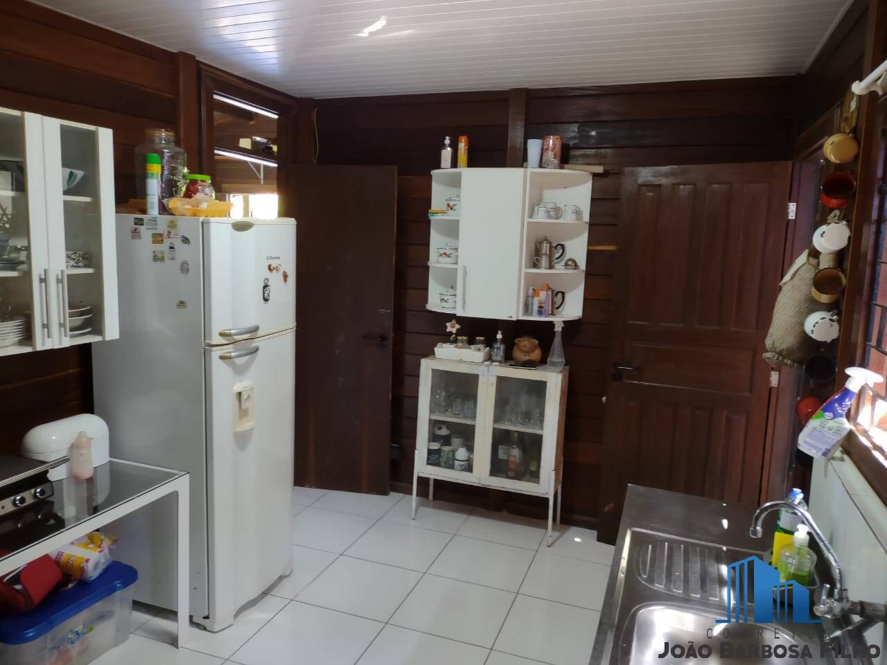 Casa à venda com 5 quartos, 200m² - Foto 12