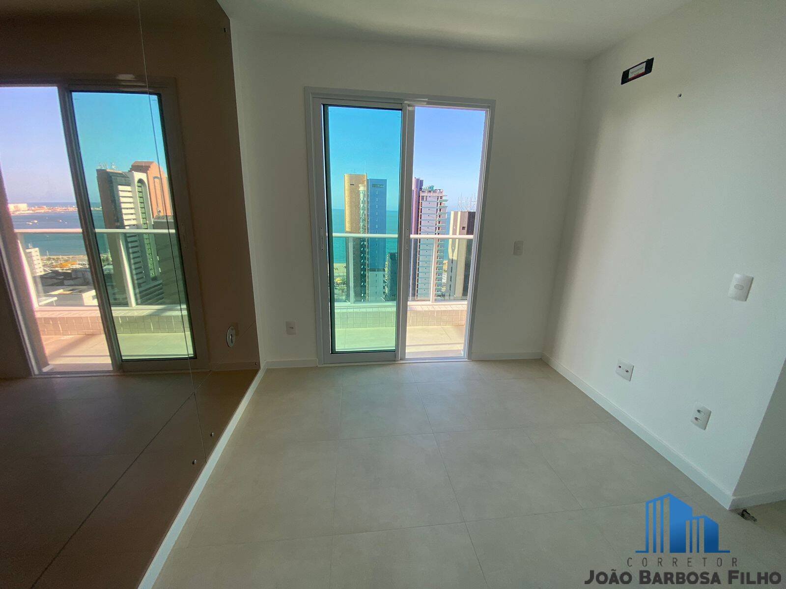 Apartamento para alugar com 2 quartos, 56m² - Foto 6