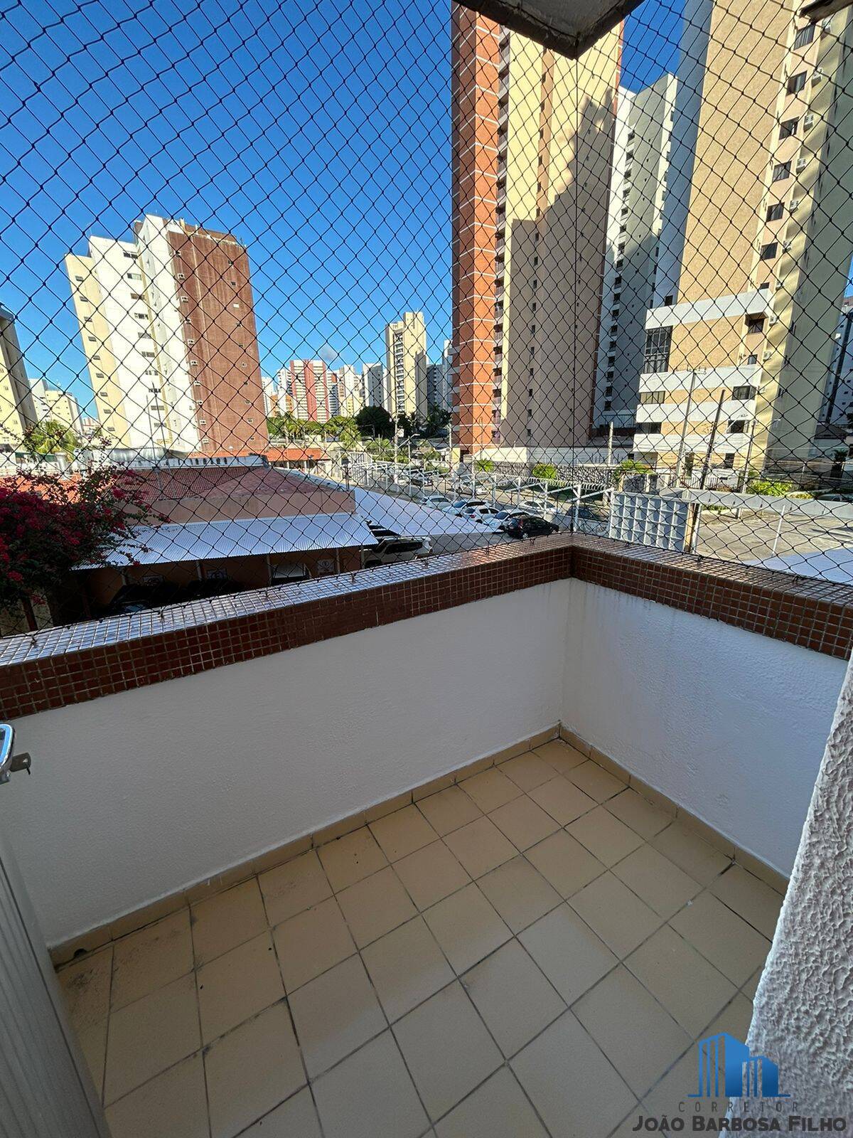 Apartamento à venda com 3 quartos, 150m² - Foto 7