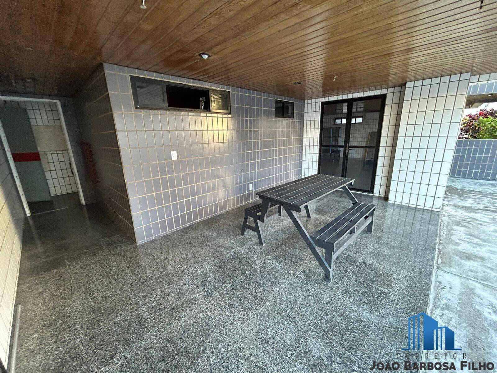 Apartamento à venda com 4 quartos, 200m² - Foto 16