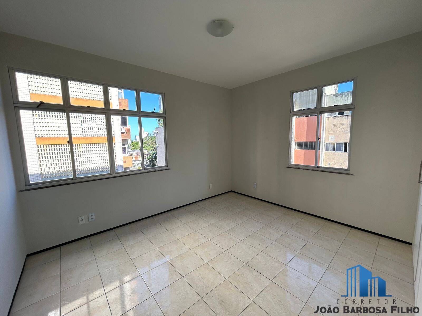 Apartamento à venda com 3 quartos, 121m² - Foto 10