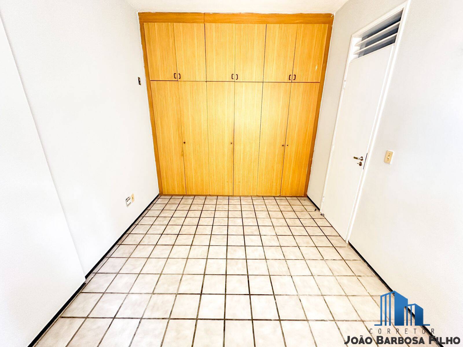 Apartamento à venda com 4 quartos, 140m² - Foto 26