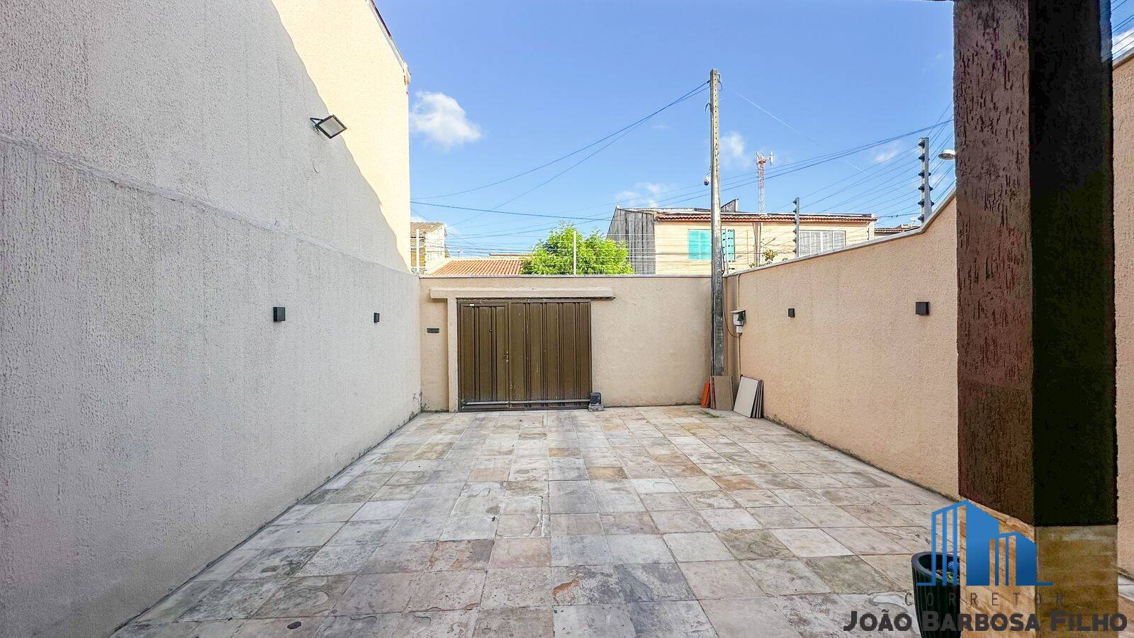 Casa à venda com 3 quartos, 150m² - Foto 4