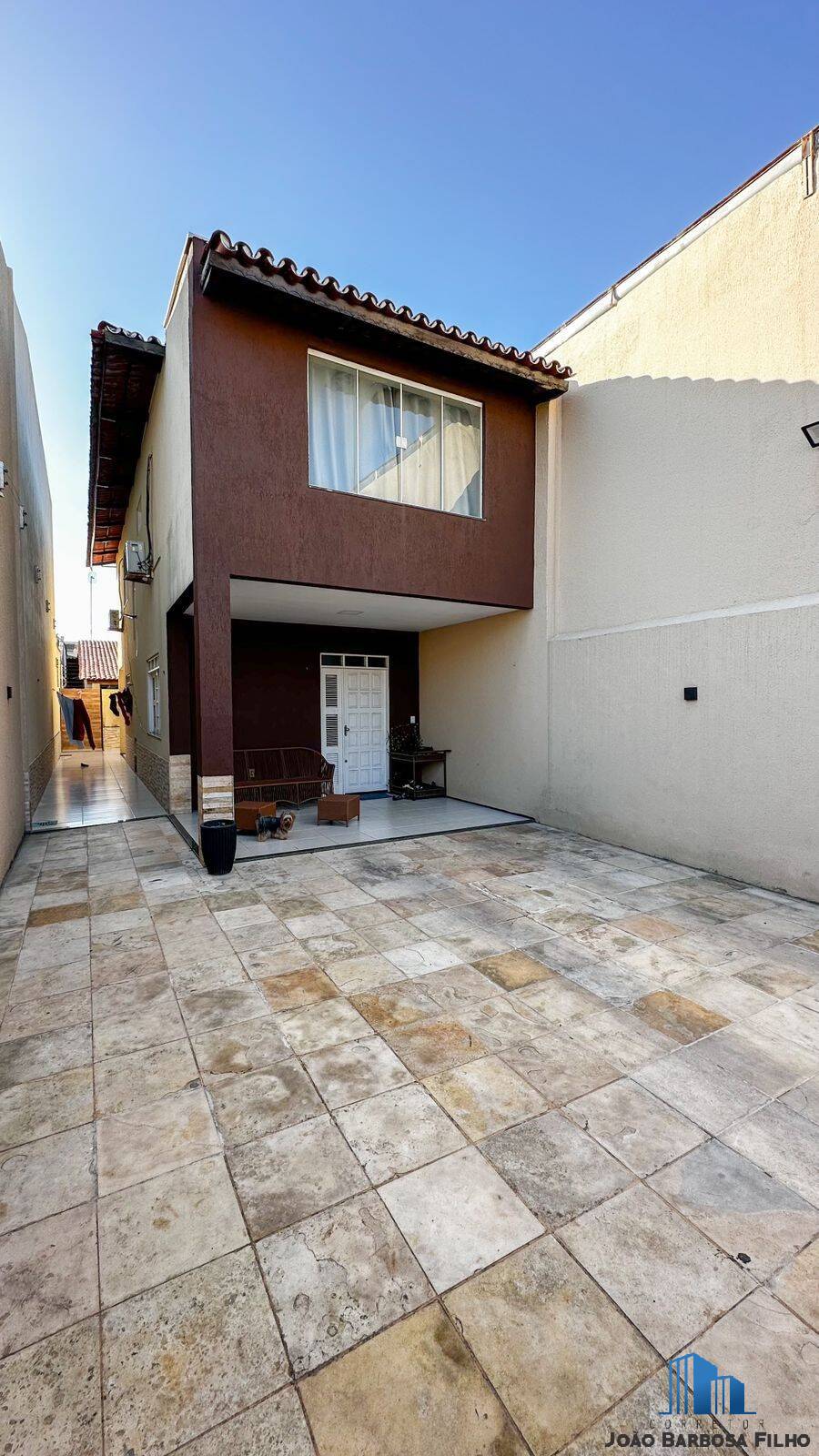 Casa à venda com 3 quartos, 150m² - Foto 2