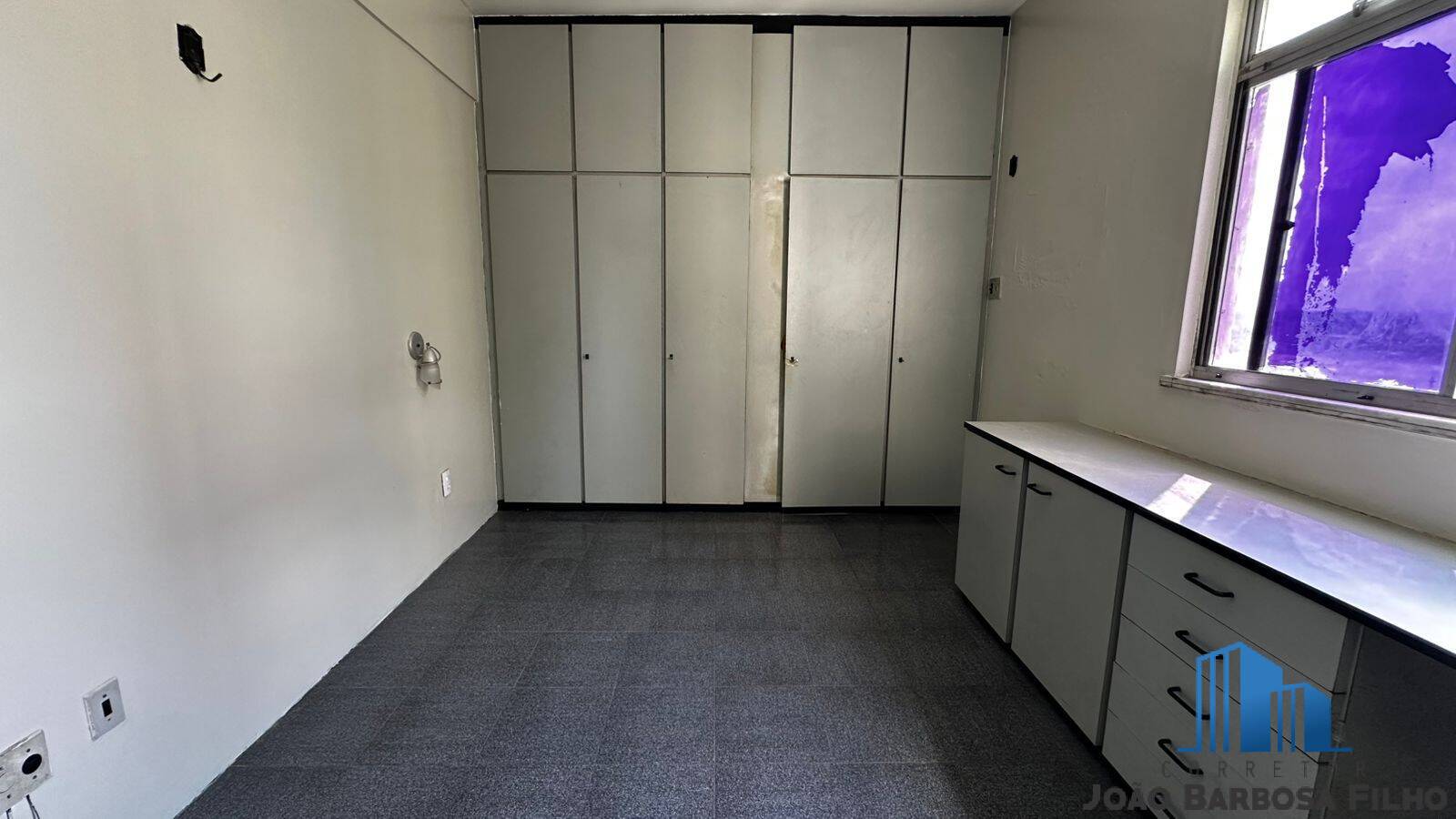 Apartamento à venda com 3 quartos, 130m² - Foto 11