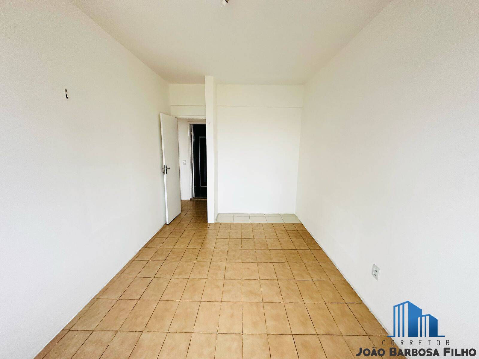 Apartamento à venda com 4 quartos, 83m² - Foto 10